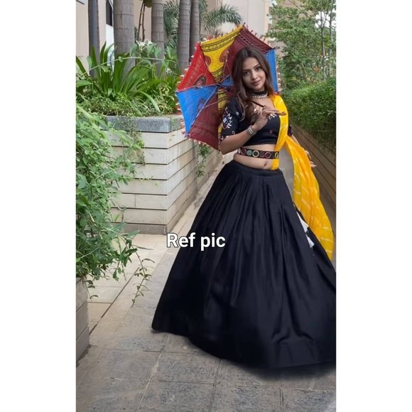 New Women's Handmade White Satin Silk Waist Belt -Famous Gujarati Handcut Mirror - Picture 3 of 10